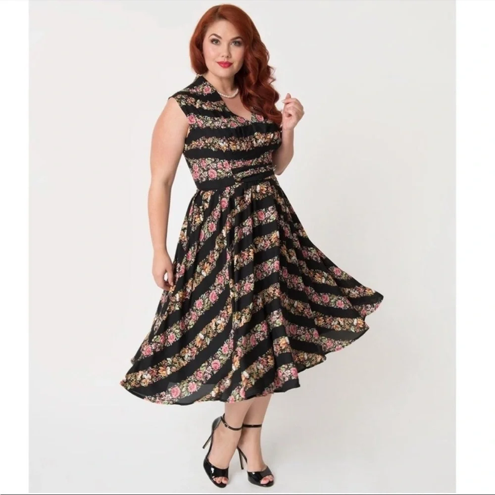 Striped Floral Unique Vintage 50s Swing Dress - Picture 3 of 8